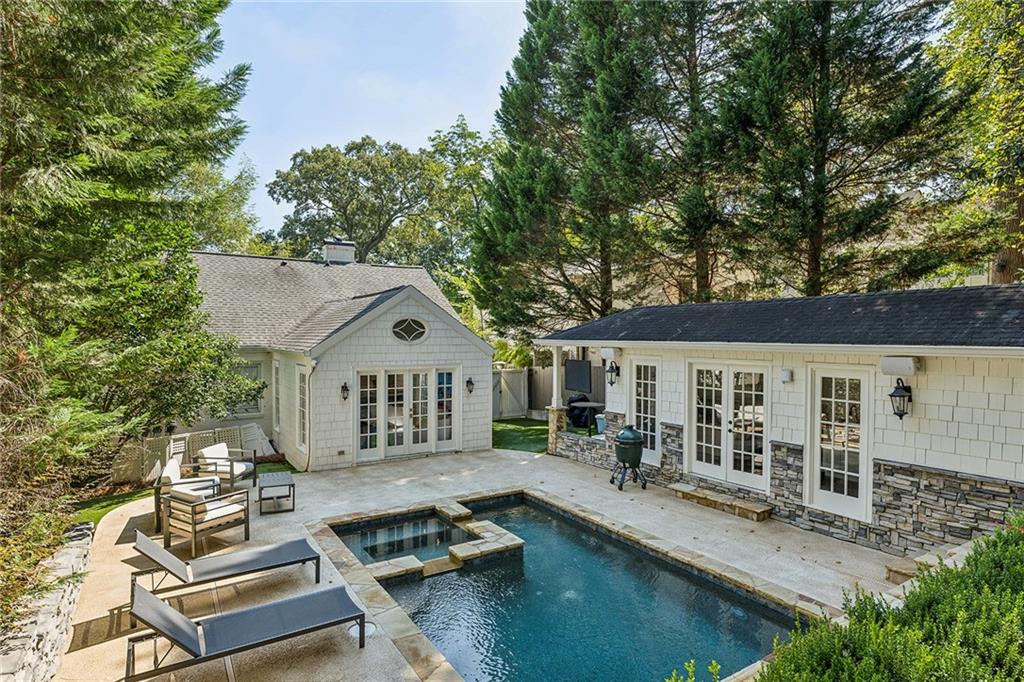 2508 Acorn Avenue NE