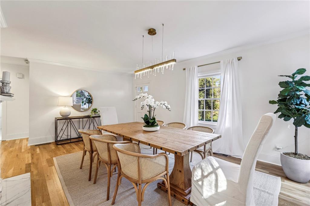 2508 Acorn Avenue NE