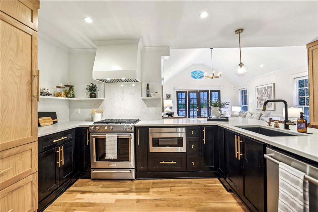 2508 Acorn Avenue NE