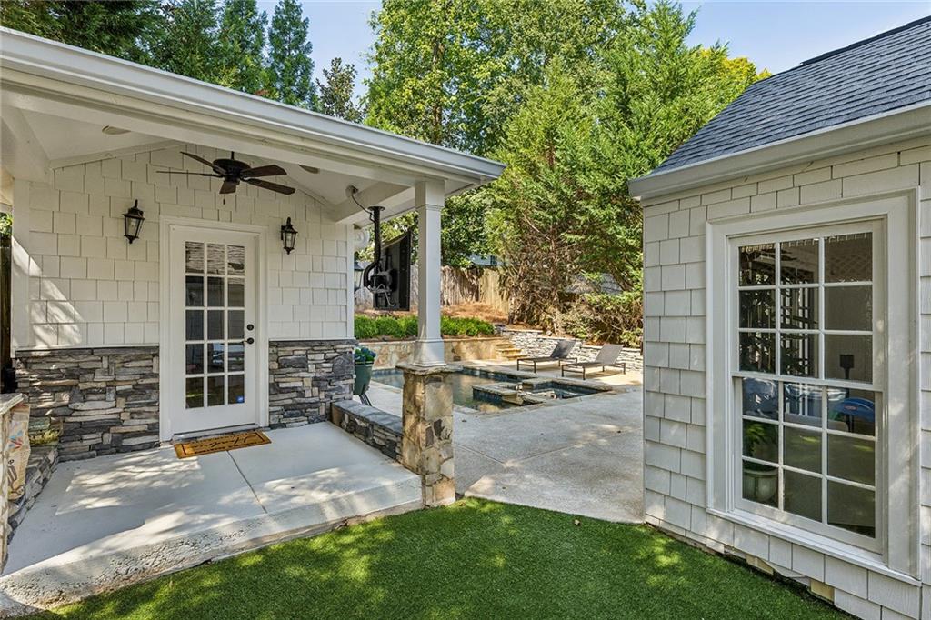 2508 Acorn Avenue NE