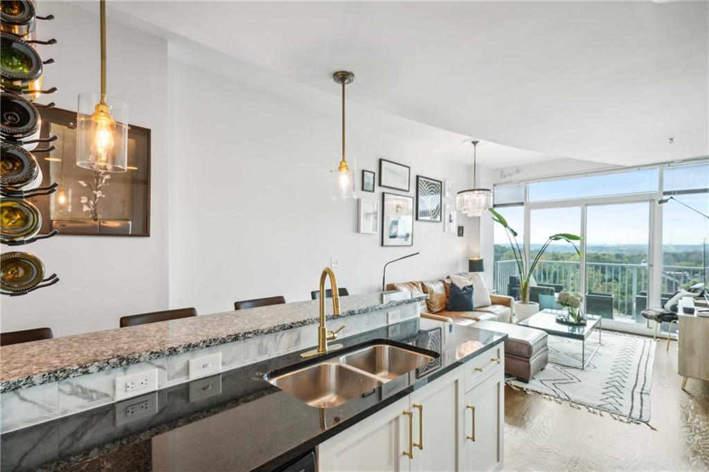 250 Pharr Road NE Unit 812