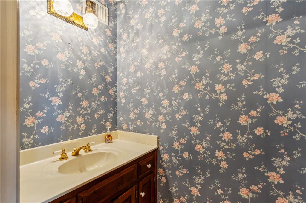 2935 Leafwood Drive SE