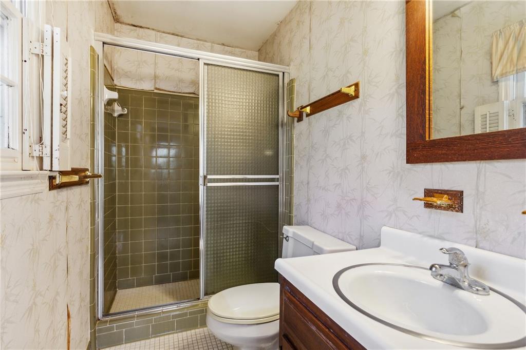 2935 Leafwood Drive SE