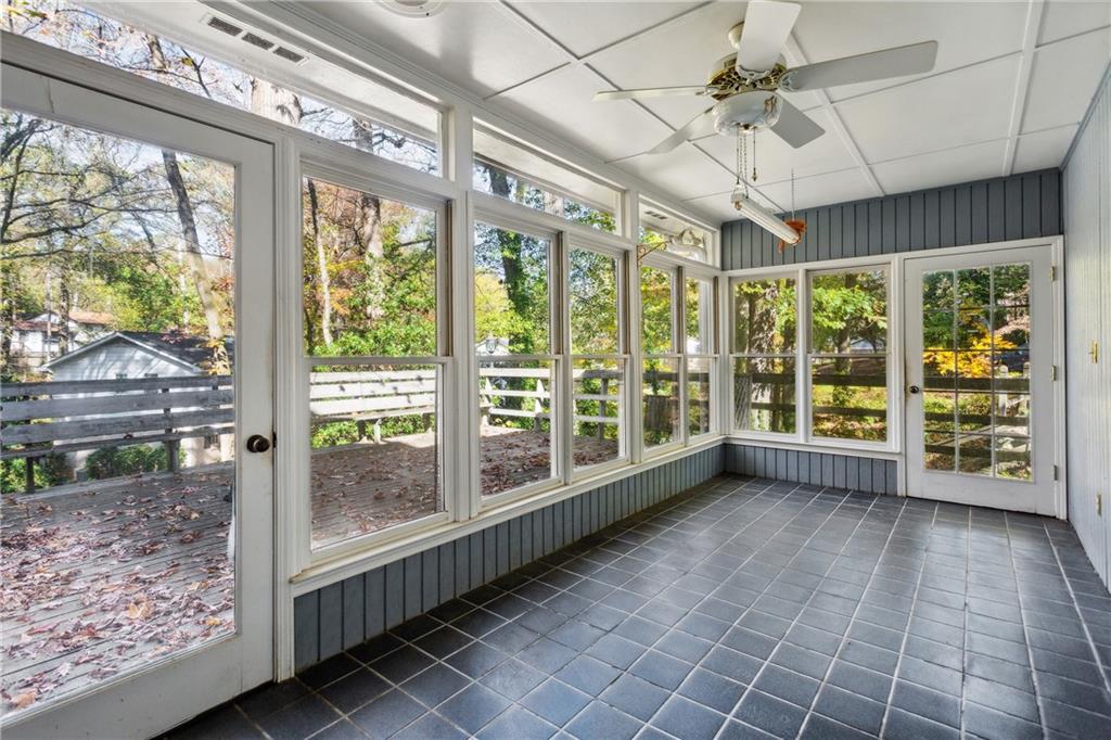 2935 Leafwood Drive SE