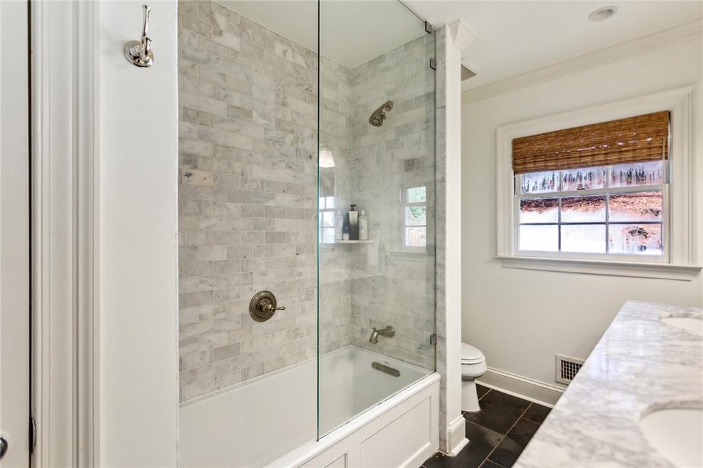 3188 Verdun Drive NW