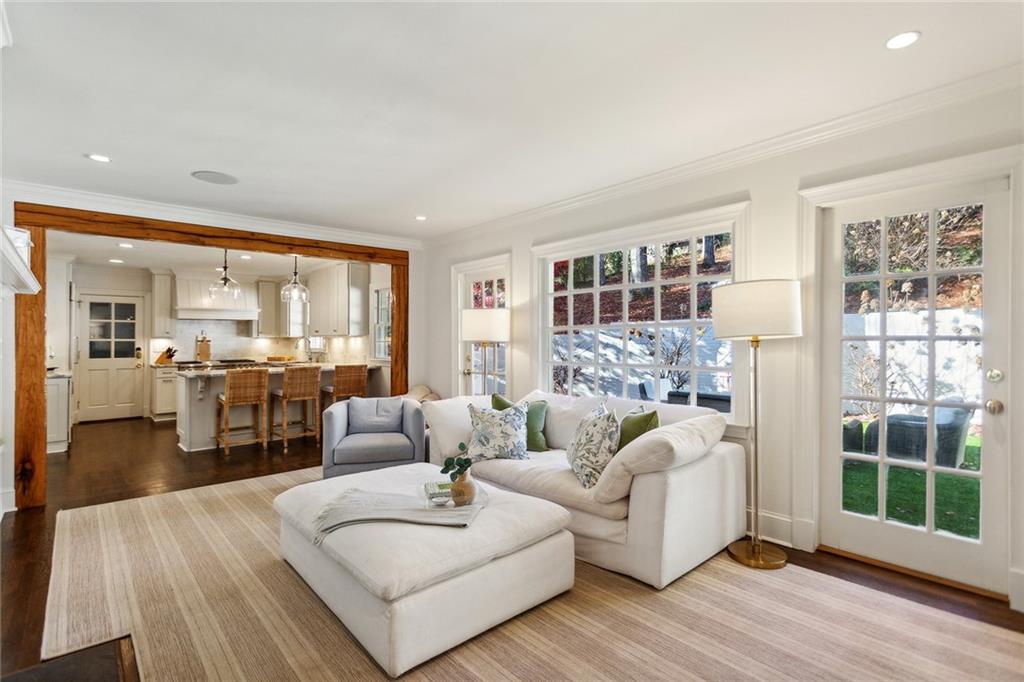 3188 Verdun Drive NW