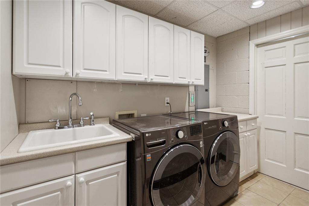 3188 Verdun Drive NW