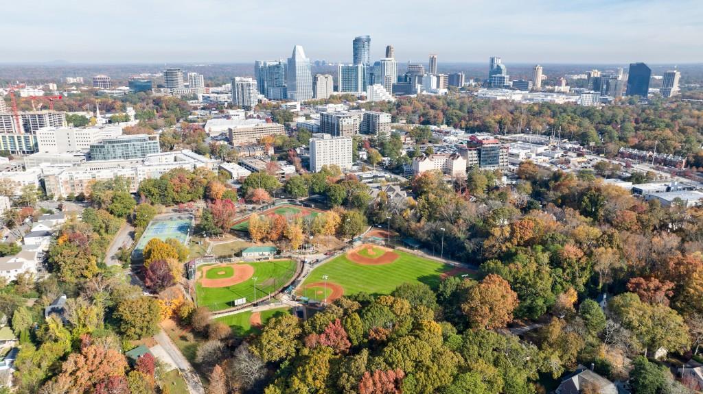 445 Brentwood Drive NE