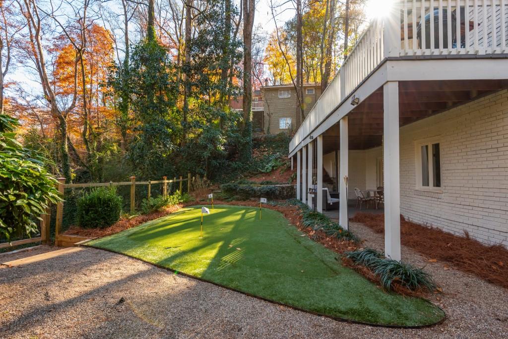 3957 Lake Forrest Drive NE