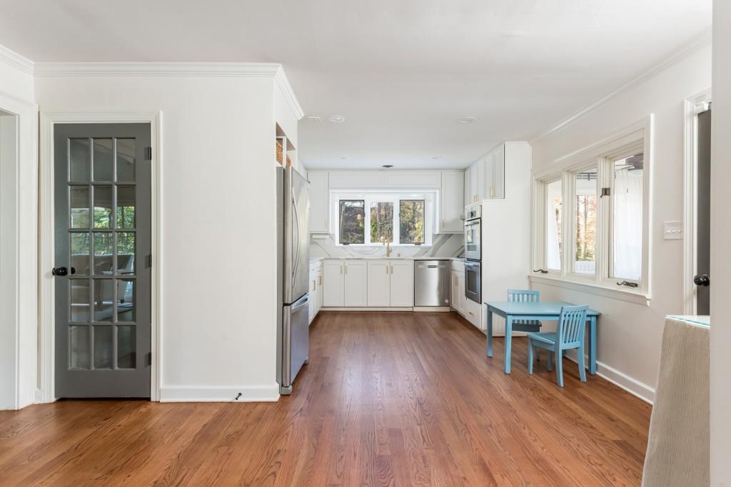 3957 Lake Forrest Drive NE