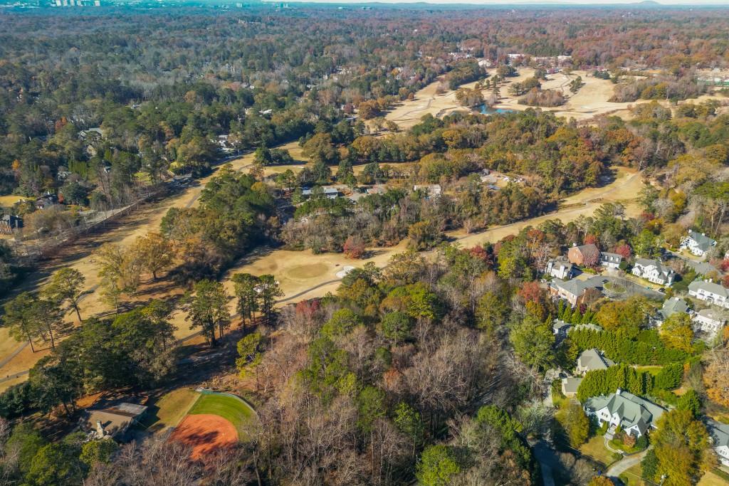 3957 Lake Forrest Drive NE