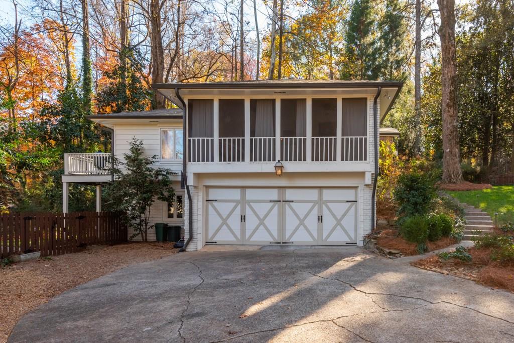 3957 Lake Forrest Drive NE