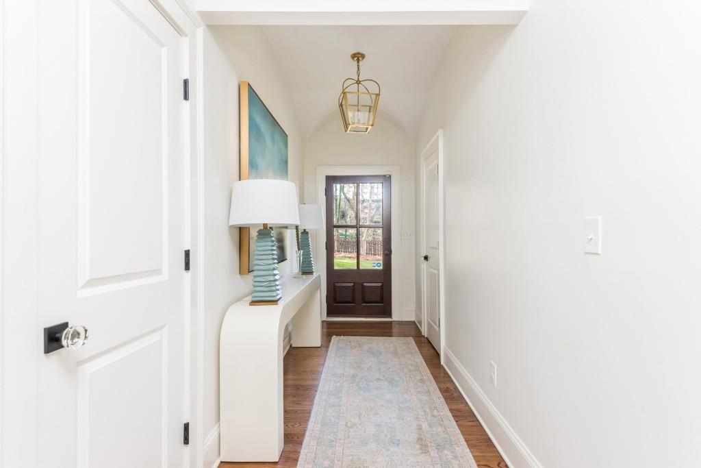 3957 Lake Forrest Drive NE