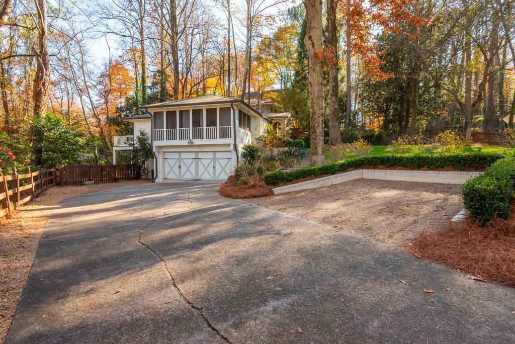 3957 Lake Forrest Drive NE