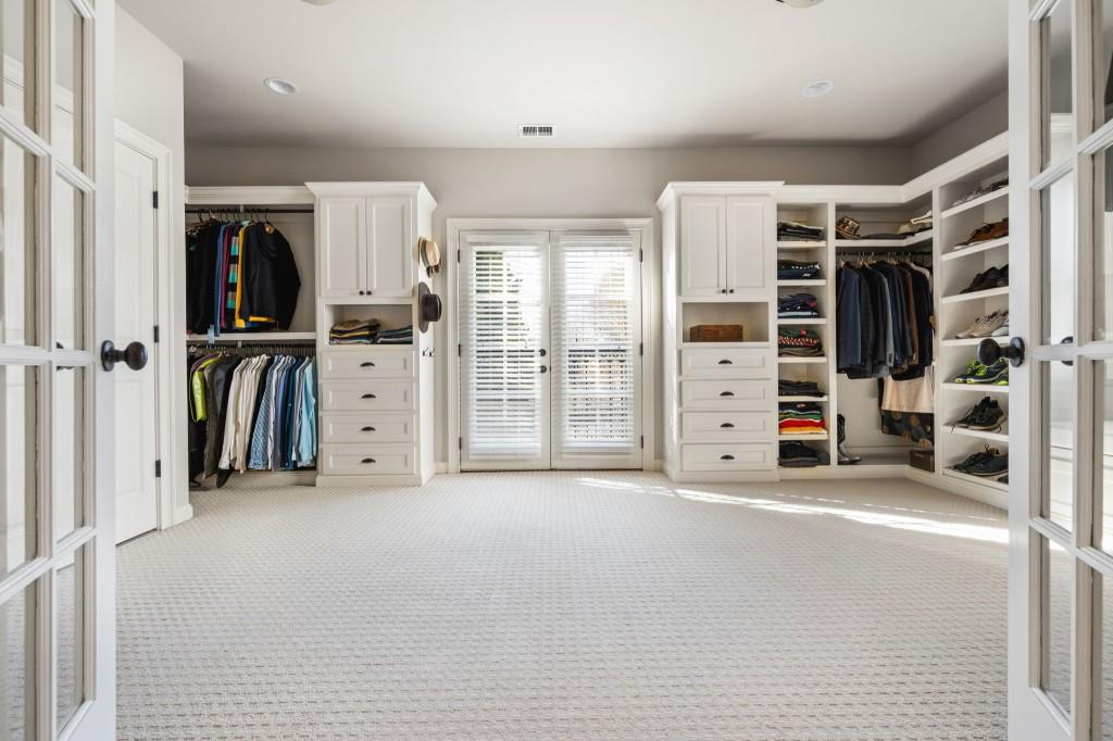 2619 Green Meadows Lane