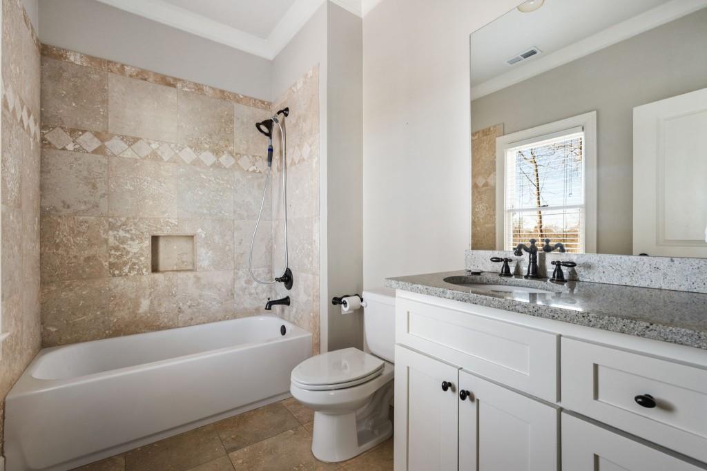 2619 Green Meadows Lane