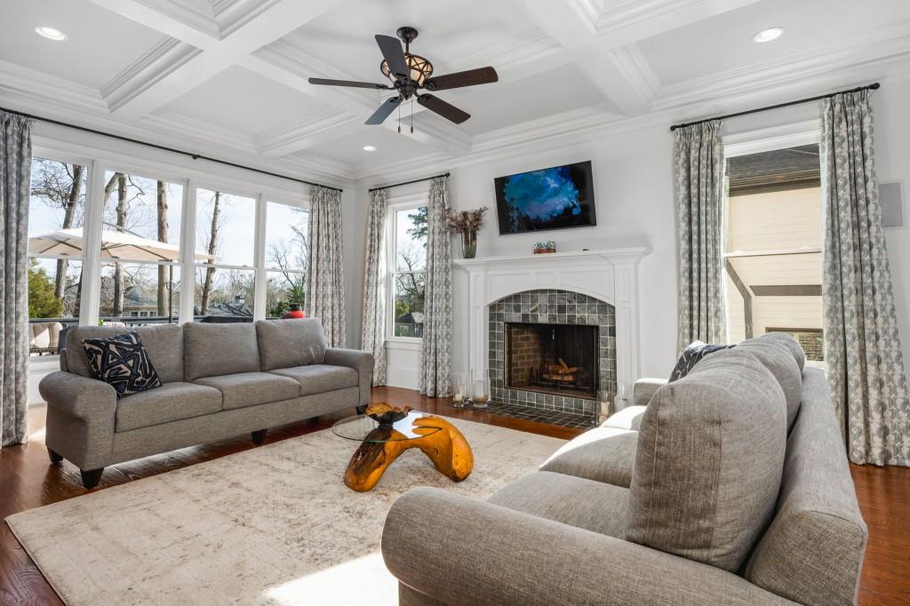 2619 Green Meadows Lane