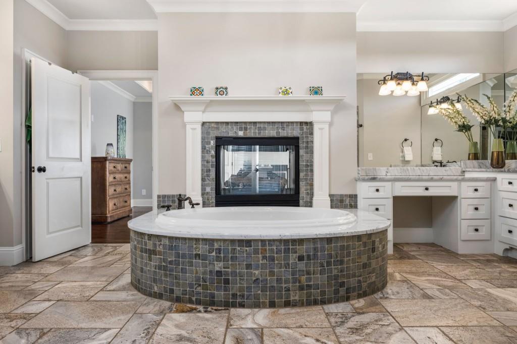 2619 Green Meadows Lane