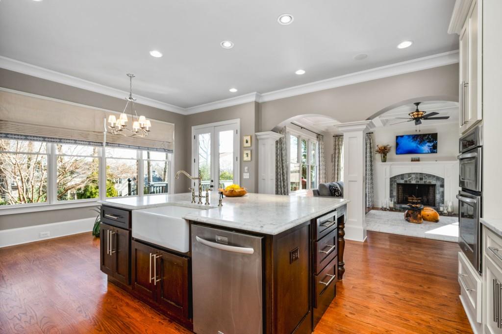 2619 Green Meadows Lane