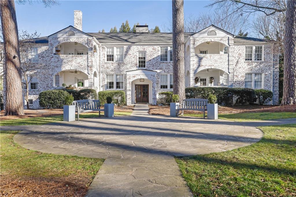 51 Peachtree Memorial Drive NW Unit 4