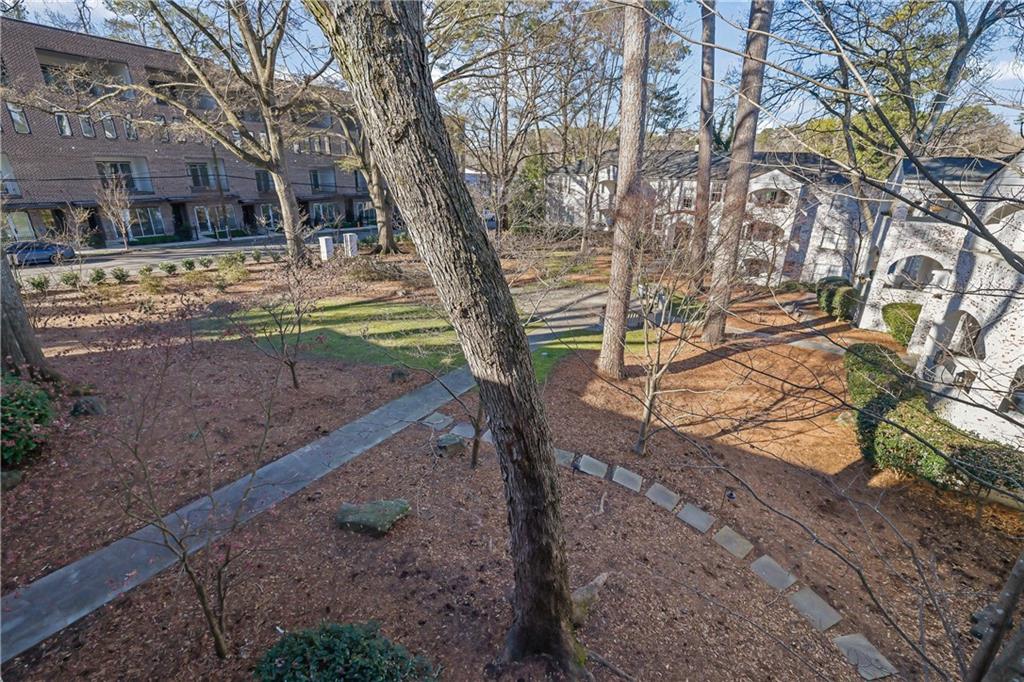 51 Peachtree Memorial Drive NW Unit 4