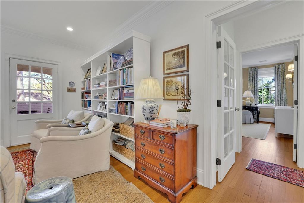 51 Peachtree Memorial Drive NW Unit 4