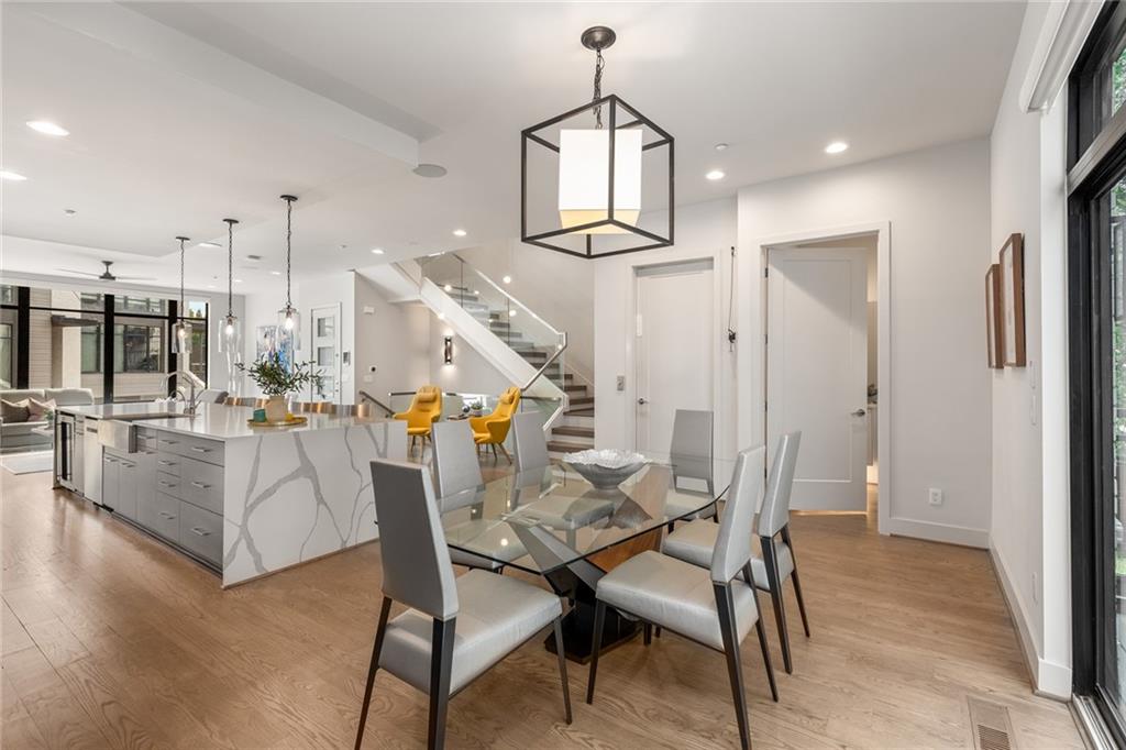 902 Lenox Boulevard NE