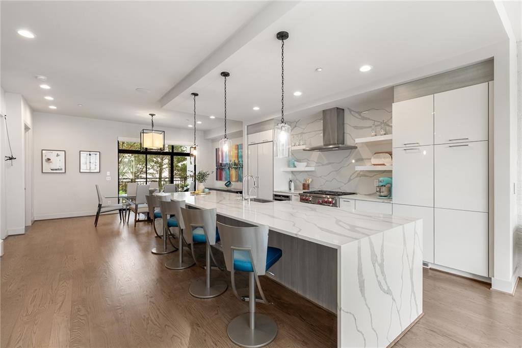 902 Lenox Boulevard NE