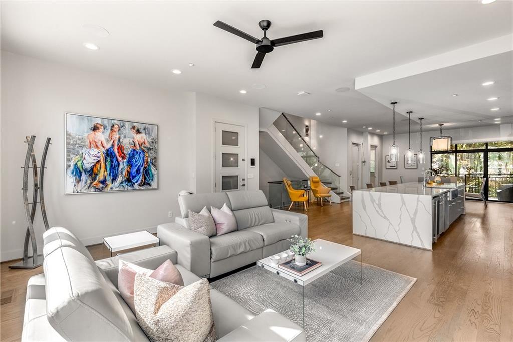 902 Lenox Boulevard NE