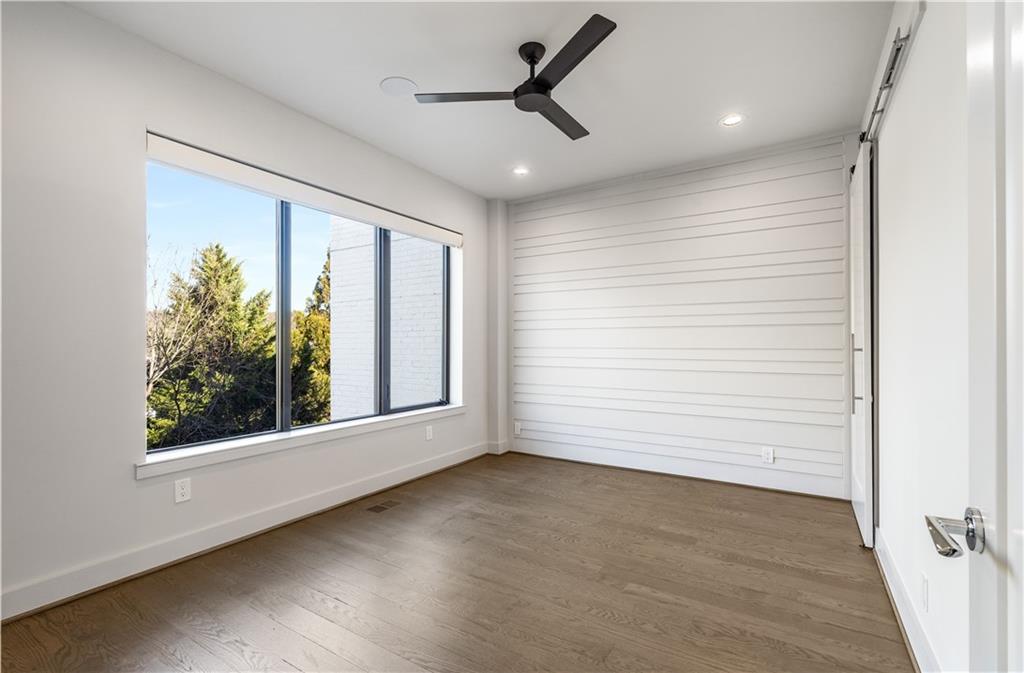 902 Lenox Boulevard NE