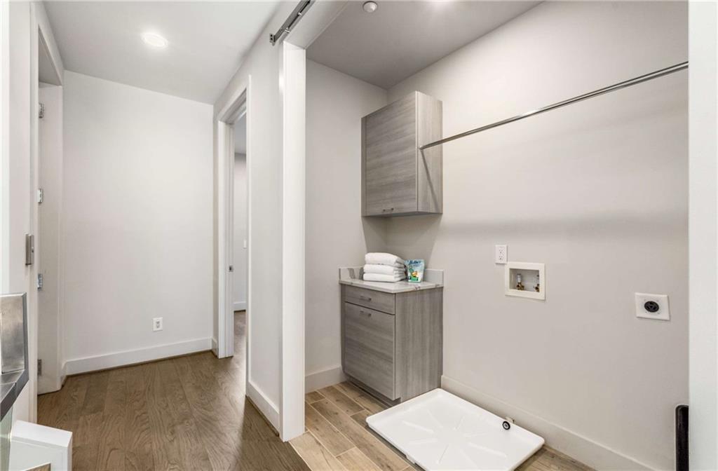 902 Lenox Boulevard NE