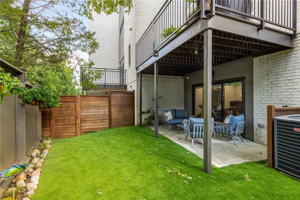 902 Lenox Boulevard NE