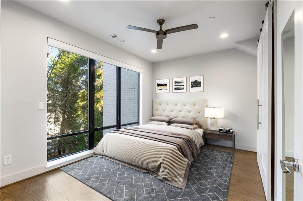 902 Lenox Boulevard NE