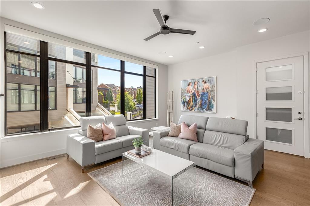 902 Lenox Boulevard NE