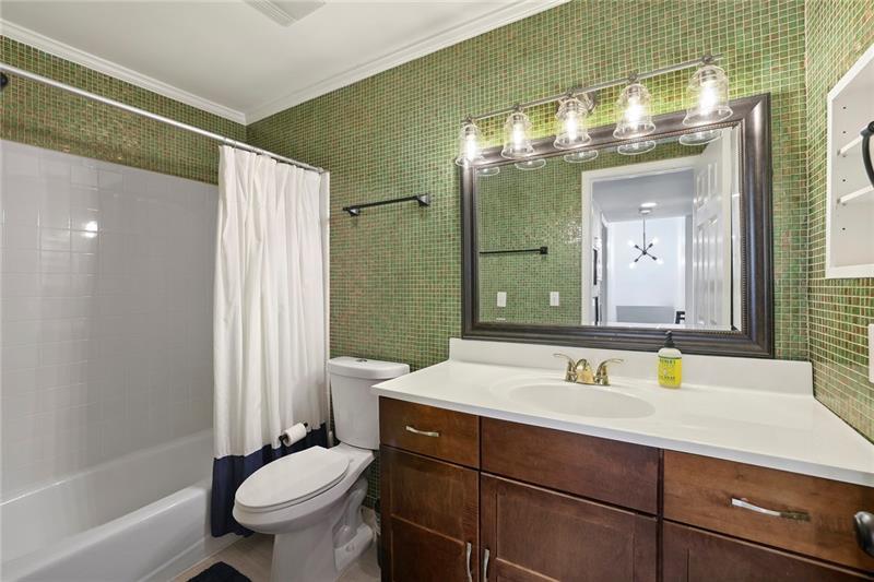 224 Triumph Drive NW