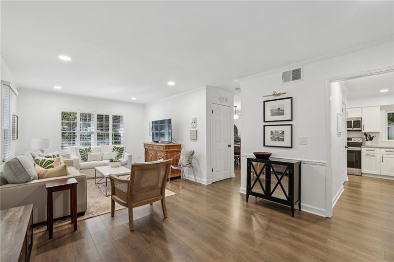 224 Triumph Drive NW