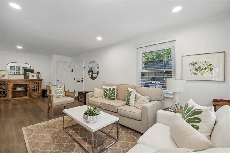 224 Triumph Drive NW