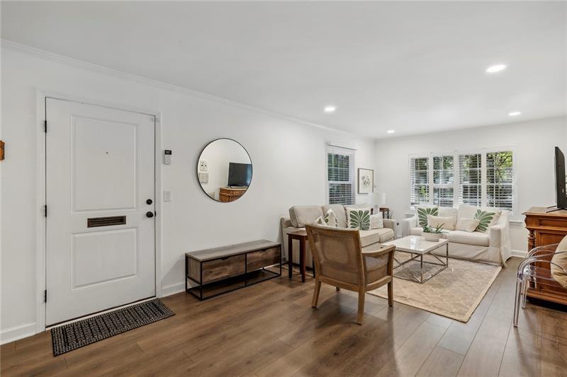 224 Triumph Drive NW