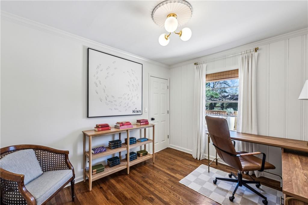 2235 Fairway Circle NE