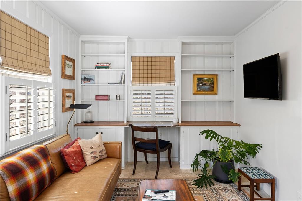 1843 Flagler Avenue NE