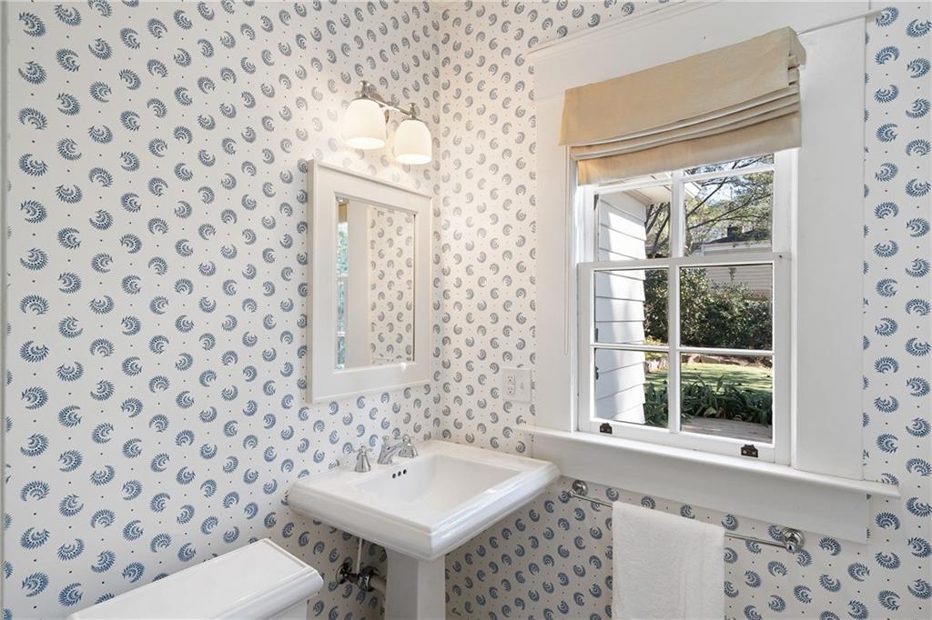 1843 Flagler Avenue NE