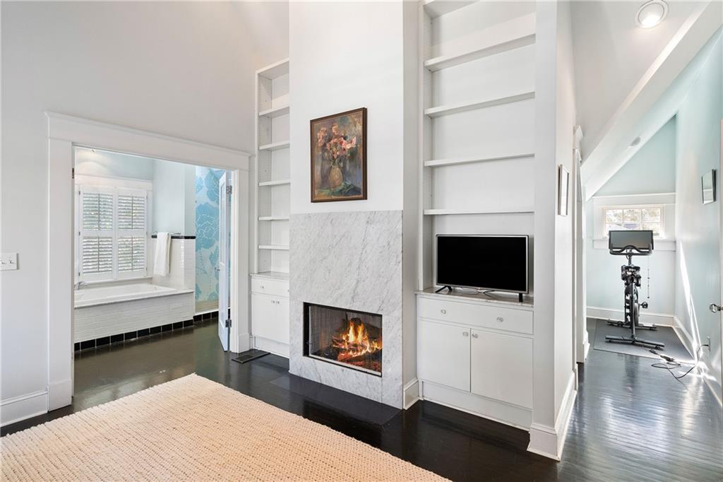 1843 Flagler Avenue NE