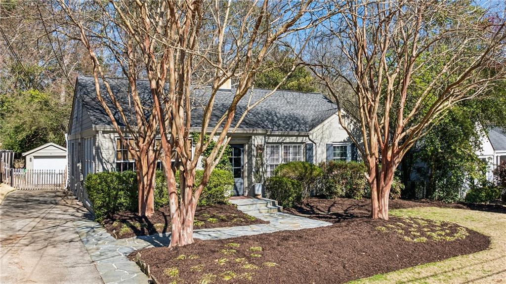 278 Midvale Drive NE