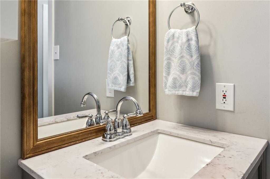 136 Peachtree Memorial Drive NW Unit NJ5