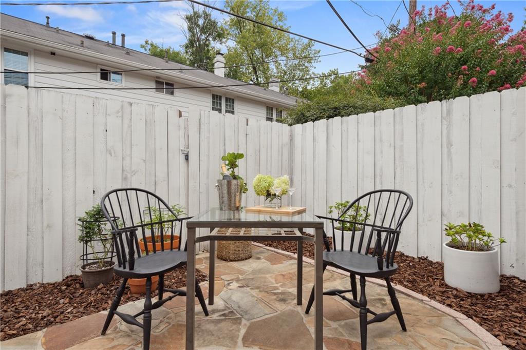 136 Peachtree Memorial Drive NW Unit NJ5