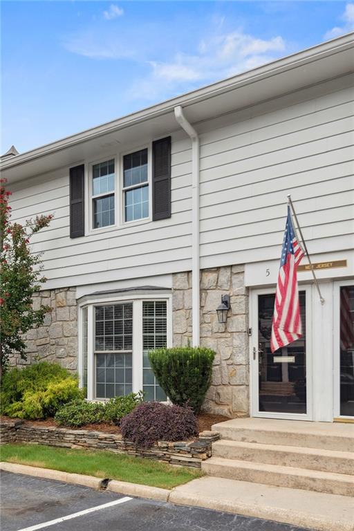 136 Peachtree Memorial Drive NW Unit NJ5