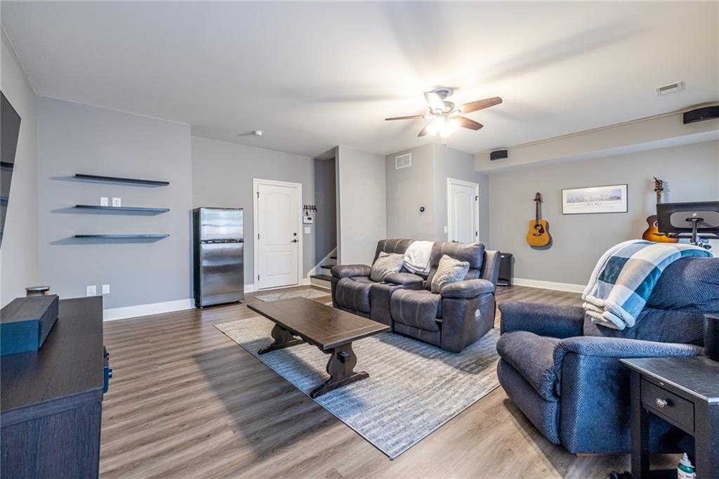 873 Cedar River Court SE