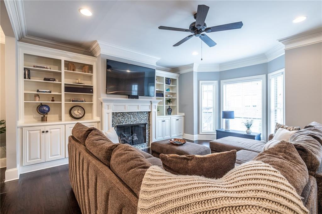 873 Cedar River Court SE