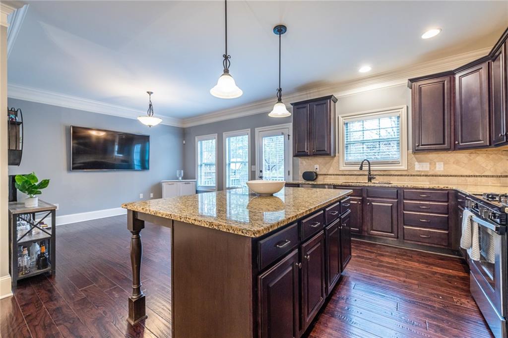 873 Cedar River Court SE