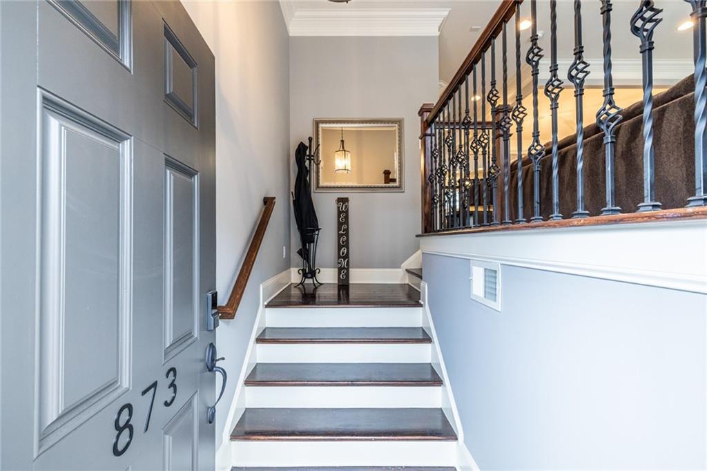 873 Cedar River Court SE